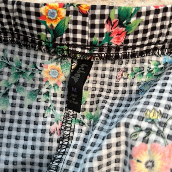 BeBop Black Gingham Plaid Checkered Off Shoulder Floral Mini Dress medium - Picture 4 of 4